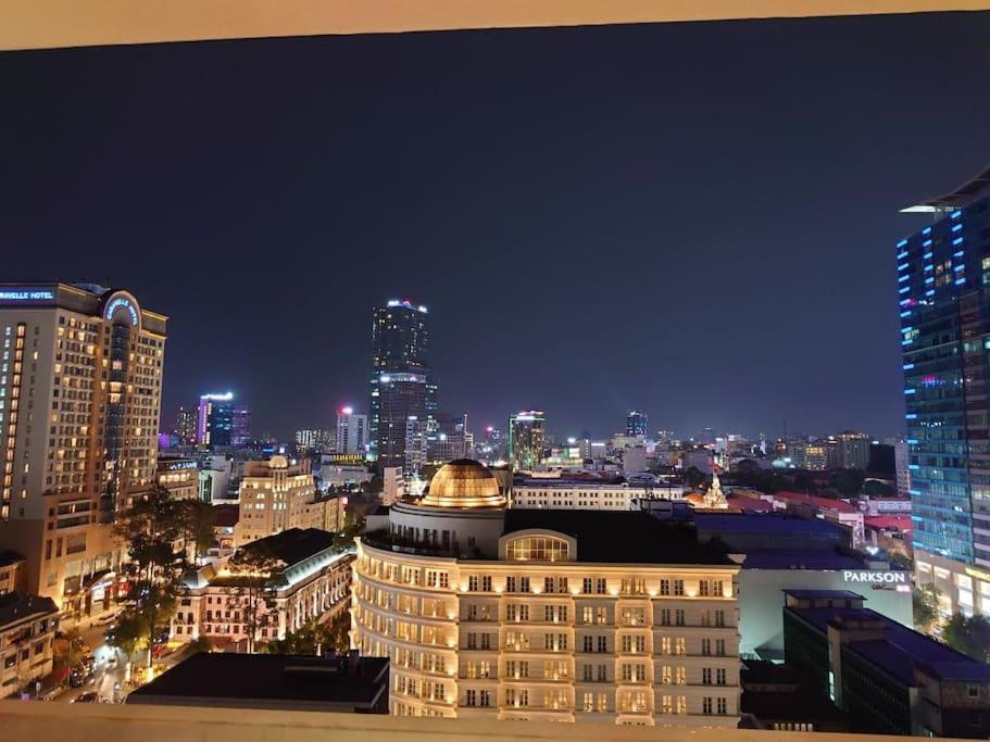 הו צ'י מין סיטי The Rixx Downtown Apartment@D1/Pool/Gym/Operahouse מראה חיצוני תמונה